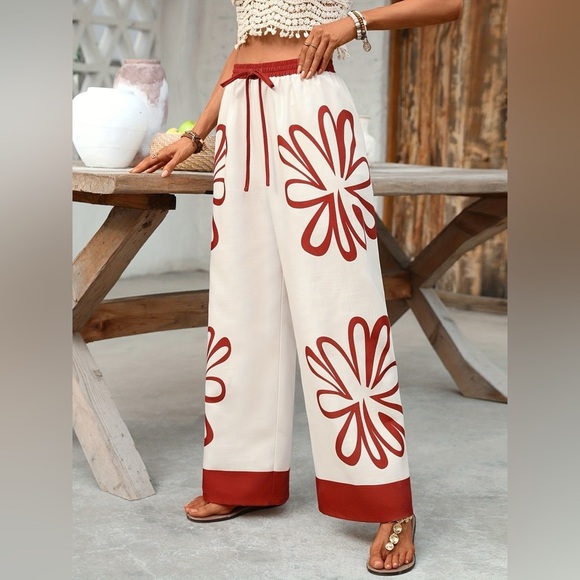 Floral Drawstring Wide Leg Pants - Picture 4 of 5